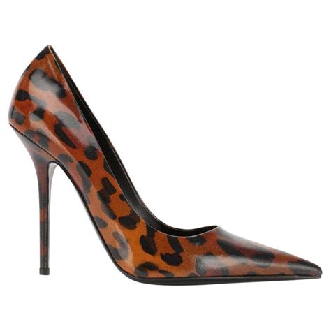 versace pumps sale